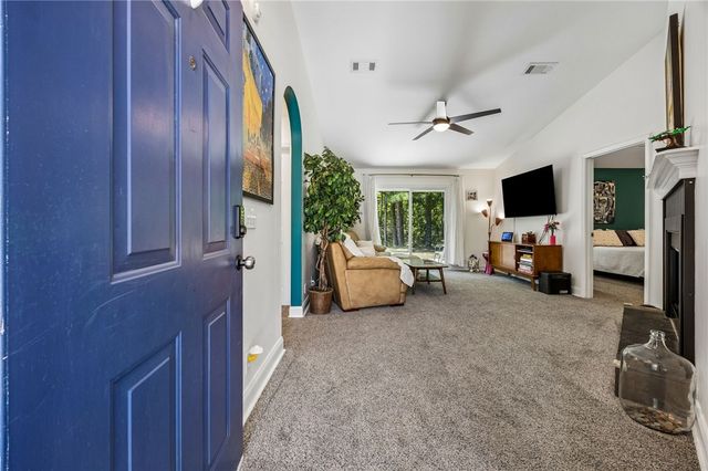 145 Retreat Place, Woodbine, GA 31569