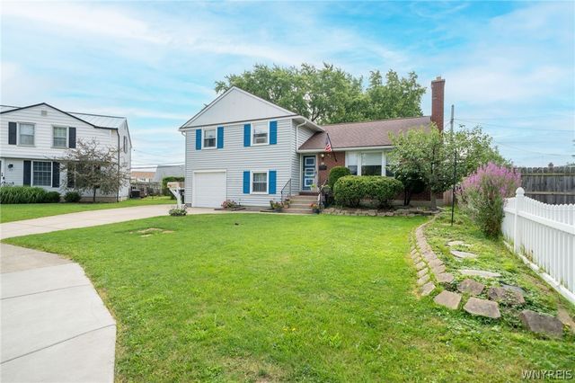 16 Brookville Court, Tonawanda, NY 14150