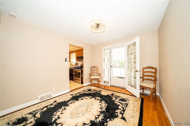 16 Brookville Court, Tonawanda, NY 14150