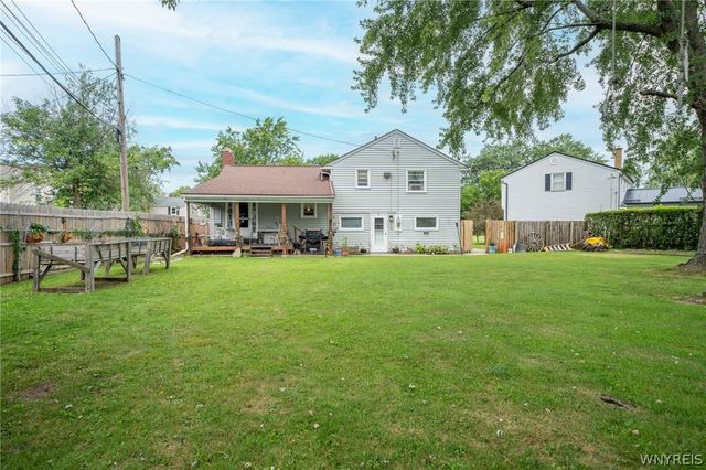 16 Brookville Court, Tonawanda, NY 14150