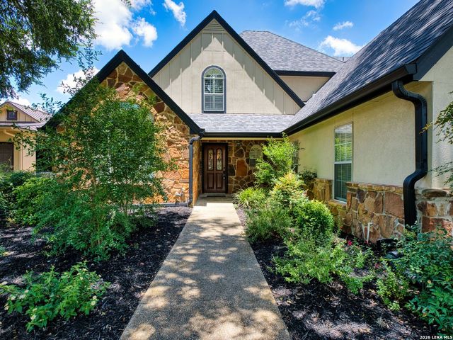 230 W HOSACK ST, Boerne, TX 78006