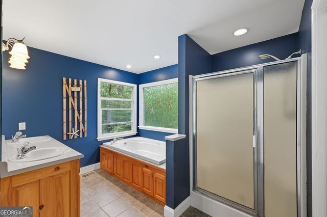 399 Grindstone Creek Drive, Clarkesville, GA 30523