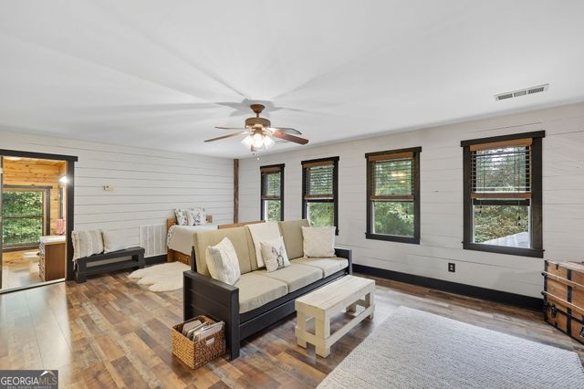 399 Grindstone Creek Drive, Clarkesville, GA 30523