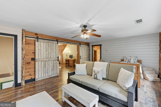 399 Grindstone Creek Drive, Clarkesville, GA 30523