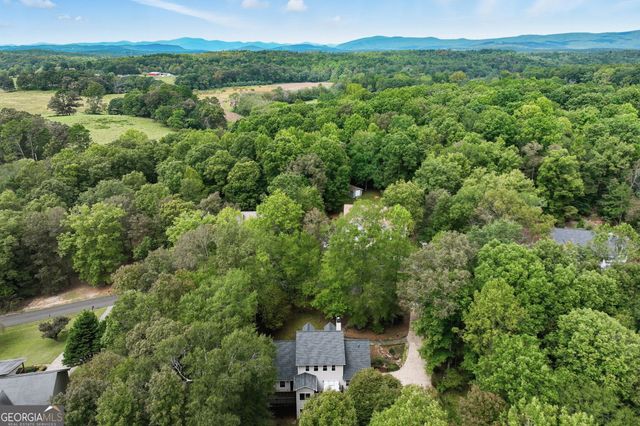 399 Grindstone Creek Drive, Clarkesville, GA 30523