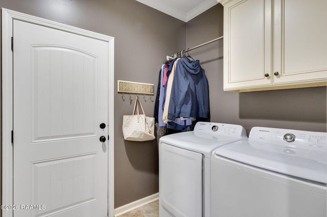 109 Fallstone Road, Youngsville, LA 70592