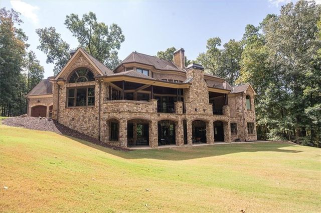 1011 Highgrove Drive, Monroe, GA 30655