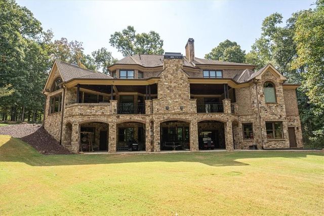 1011 Highgrove Drive, Monroe, GA 30655