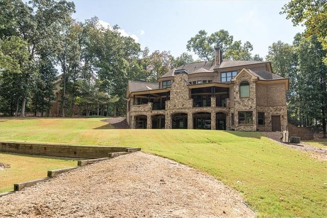 1011 Highgrove Drive, Monroe, GA 30655