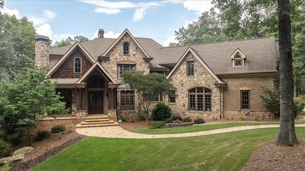 1011 Highgrove Drive, Monroe, GA 30655