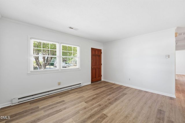 1905 Whitsett Street, Burlington, NC 27215