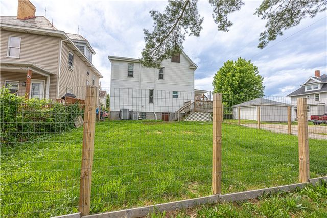 123 Union St, Uniontown, PA 15401