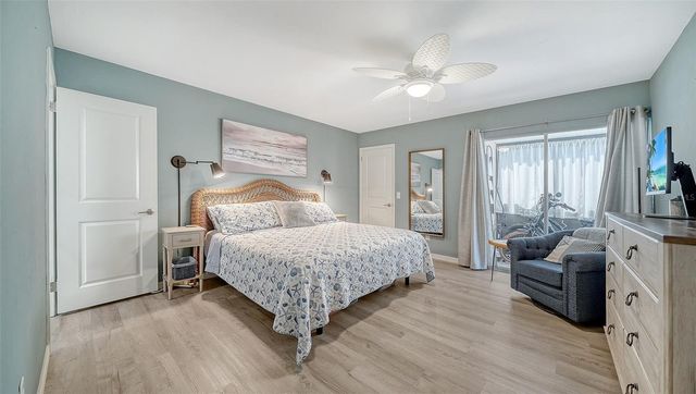 712 WHITE PINE TREE ROAD 77, Venice, FL 34285