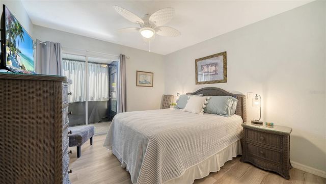 712 WHITE PINE TREE ROAD 77, Venice, FL 34285