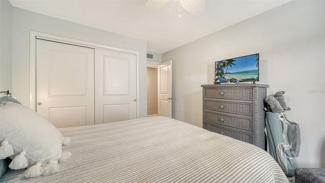 712 WHITE PINE TREE ROAD 77, Venice, FL 34285