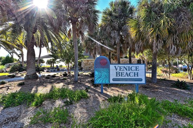 712 WHITE PINE TREE ROAD 77, Venice, FL 34285