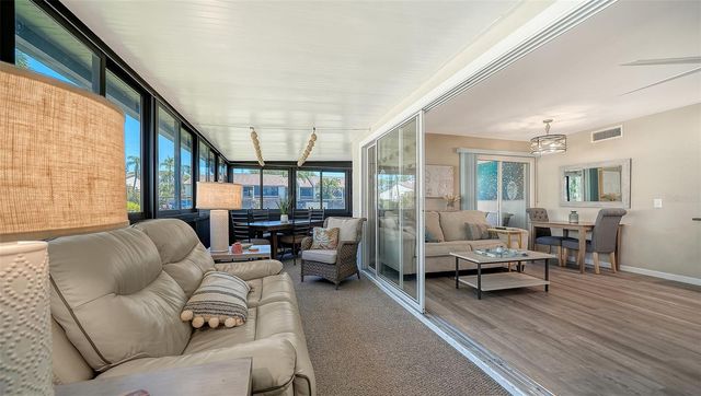 712 WHITE PINE TREE ROAD 77, Venice, FL 34285