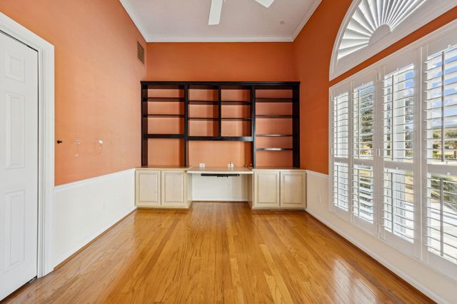 329 Marsh Point Cir, St Augustine, FL 32080