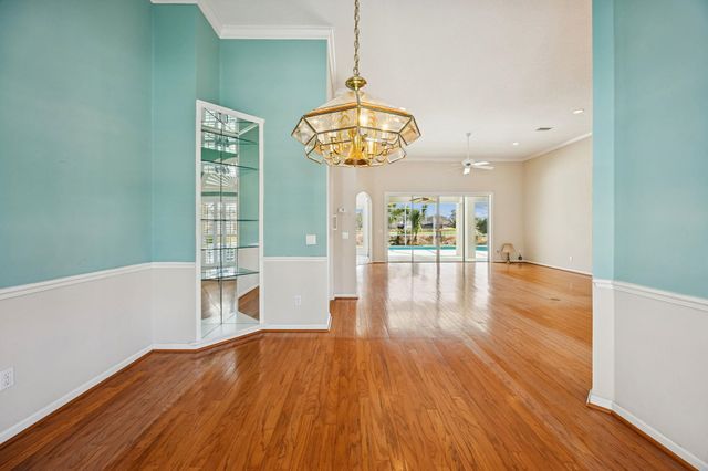 329 Marsh Point Cir, St Augustine, FL 32080