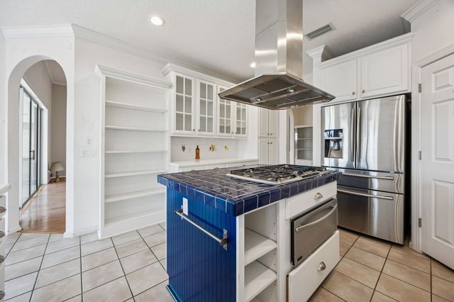 329 Marsh Point Cir, St Augustine, FL 32080