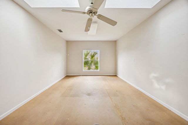 329 Marsh Point Cir, St Augustine, FL 32080