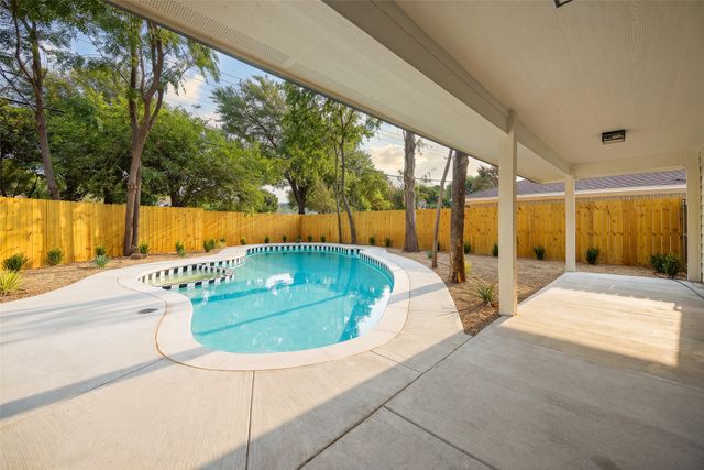 408 Forest Grove Drive, Richardson, TX 75080