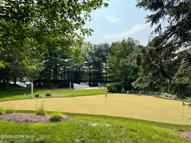 42 Pembroke Drive, Jackson, NJ 08527