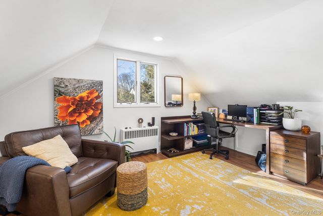 43 Lewis Court, Huntington Station, NY 11746