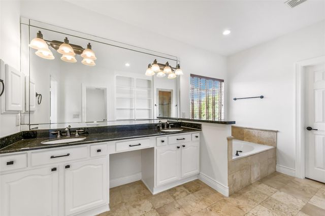 1529 Rosewood Street, Houston, TX 77004