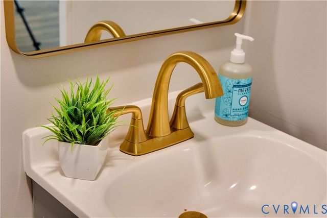 1210 Hillside Ave, Henrico, VA 23229