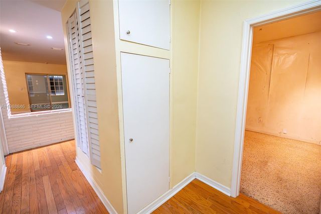 2010 NW 185th Ter, Miami Gardens, FL 33056