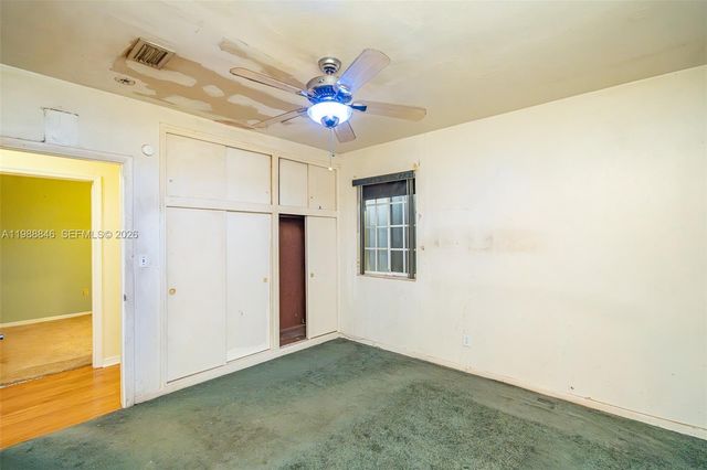 2010 NW 185th Ter, Miami Gardens, FL 33056