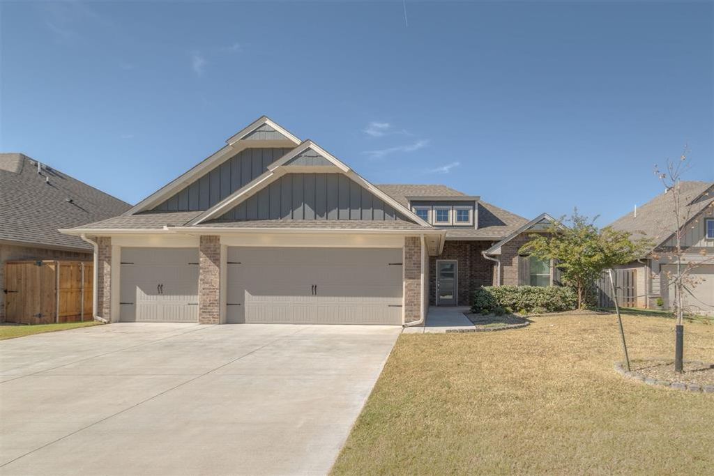 3505 Erie Drive, Moore, OK 73160