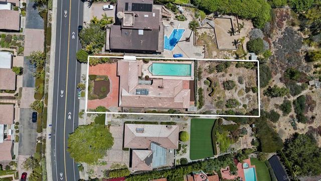 6432 Cardeno Dr, La Jolla, CA 92037