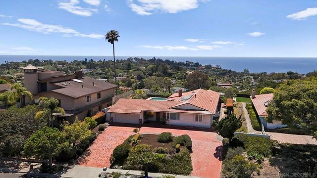6432 Cardeno Dr, La Jolla, CA 92037