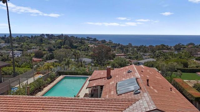6432 Cardeno Dr, La Jolla, CA 92037
