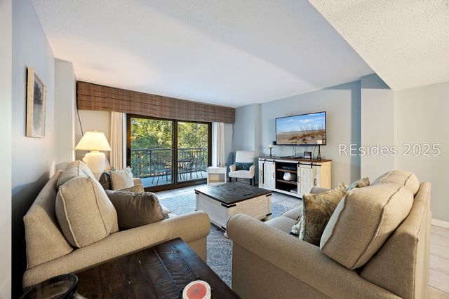 11 S Forest Beach Dr Apt 422, Hilton Head Island, SC 29928