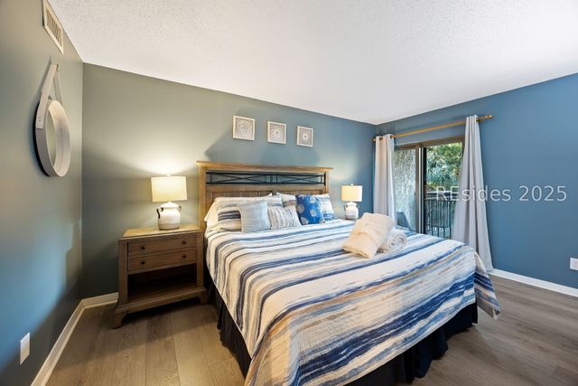 11 S Forest Beach Dr Apt 422, Hilton Head Island, SC 29928