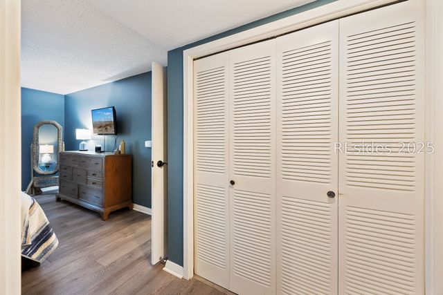 11 S Forest Beach Dr Apt 422, Hilton Head Island, SC 29928