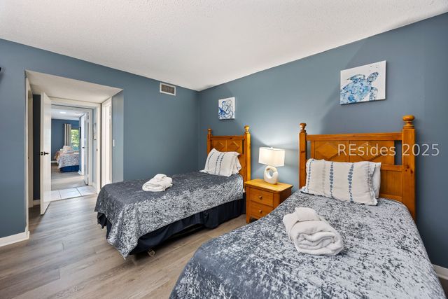 11 S Forest Beach Dr Apt 422, Hilton Head Island, SC 29928