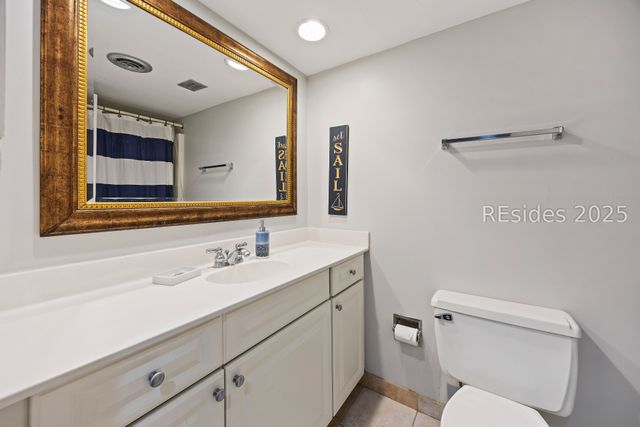 11 S Forest Beach Dr Apt 422, Hilton Head Island, SC 29928