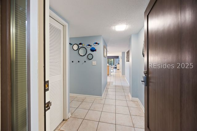 11 S Forest Beach Dr Apt 422, Hilton Head Island, SC 29928