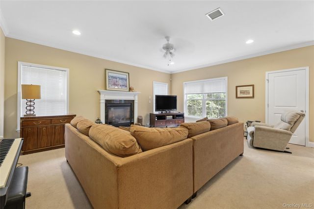 220 N Little Tor Road, New City, NY 10956