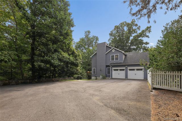 220 N Little Tor Road, New City, NY 10956