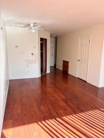 110 W Rossi Street 2, Salinas, CA 93901