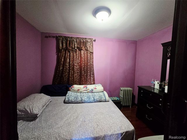 3376 Holbrook Street, Hamtramck, MI 48212