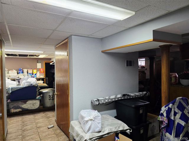 3376 Holbrook Street, Hamtramck, MI 48212