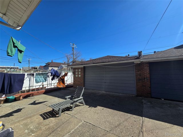 3376 Holbrook Street, Hamtramck, MI 48212