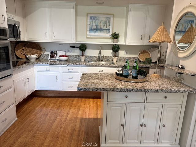 1330 Kenwood Rd M7-157F, Seal Beach, CA 90740