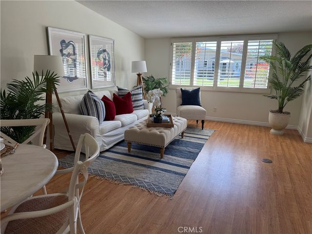 1330 Kenwood Rd M7-157F, Seal Beach, CA 90740